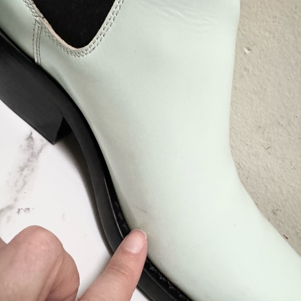 CALVIN KLEIN 205W39NYC Claire Glossy Leather Chelsea Boots In Green - Picture 16 of 16